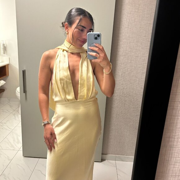 Worn once! Italia Azure Halterneck Maxi Dress Butter - Picture 3 of 4